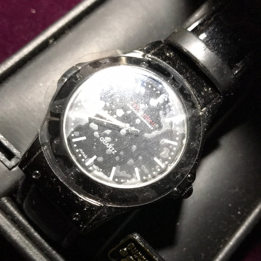 Fahrenheit wrist watch